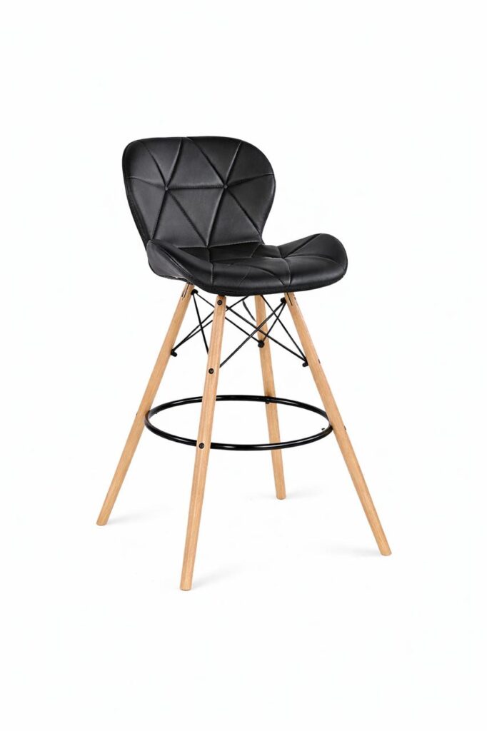 كرسي تنجيد اسود